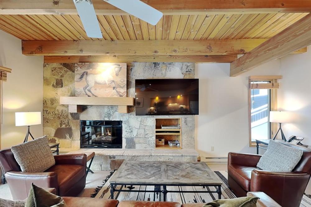 Timberline Condominiums 3 Bedroom Deluxe Unit B2A